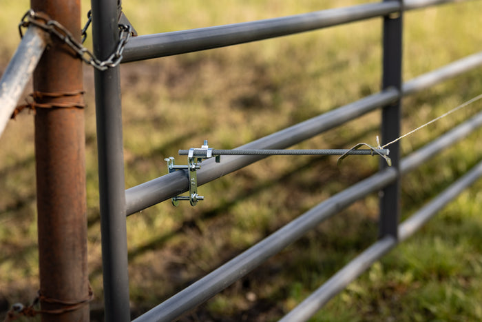 Utilizer Replacement Gate Chain Latch
