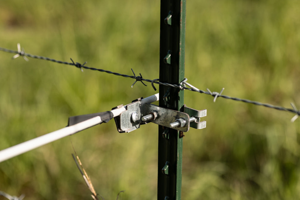 Utilizer T-post stand-off bracket for electric fence