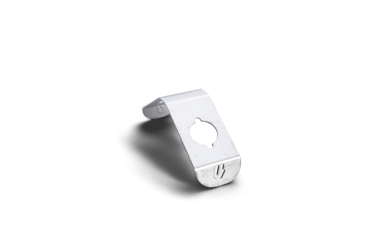 Utilizer wood and weld-on stand-off bracket for electric fence